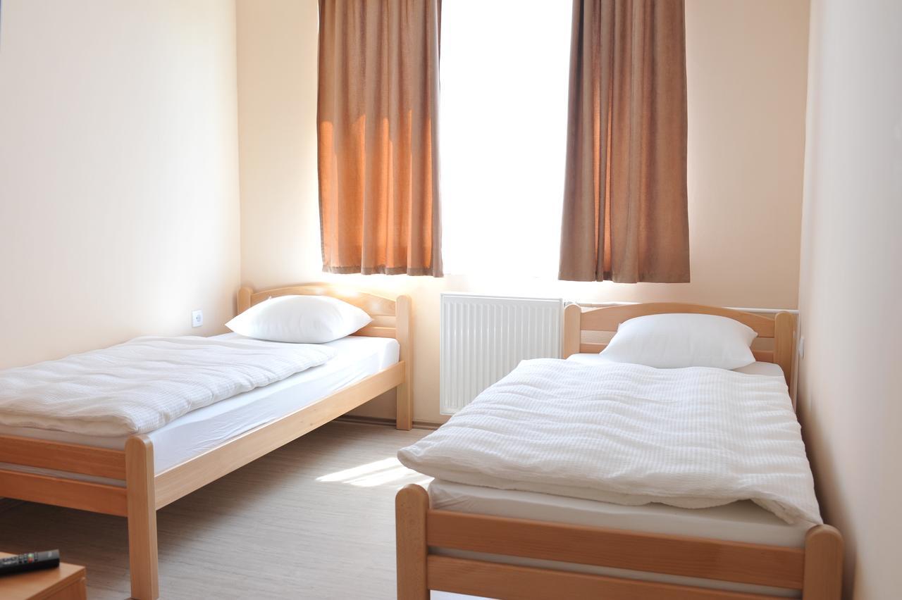 City Hostel 巴尼西卢卡 外观 照片