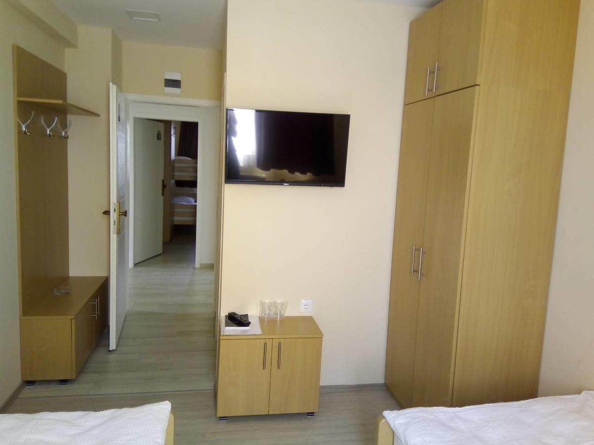 City Hostel 巴尼西卢卡 外观 照片